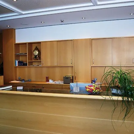 Szálloda Alvier Seminar- Und
