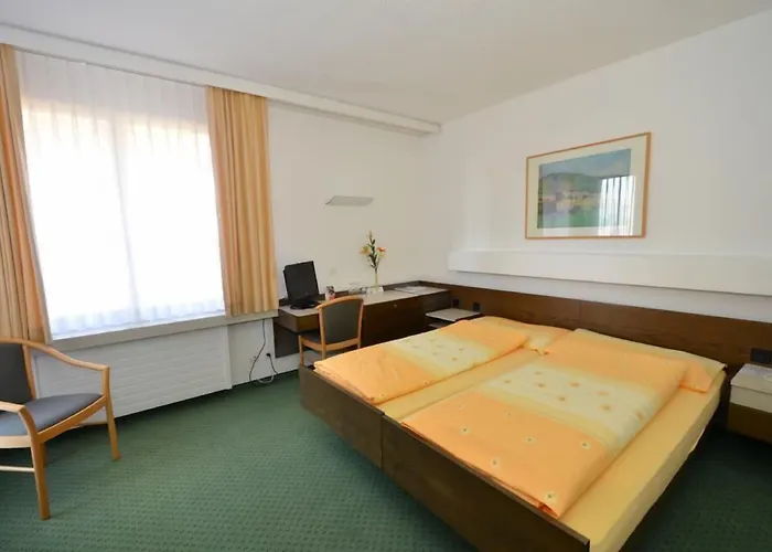 Alvier Seminar- Und 3* Obersaxen