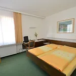Alvier Seminar- Und 3* Obersaxen